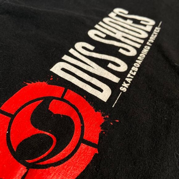 Y2k dvs shoes tee shirt - Picture 4 of 4